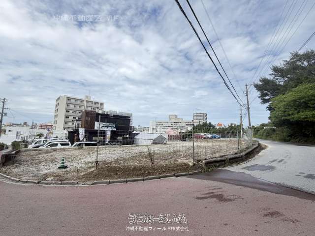 626 sqm Land Plot for Sale in Urasoe City, Okinawa - Thumbnail 3