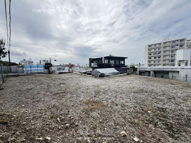 626 sqm Land Plot for Sale in Urasoe City, Okinawa - Thumbnail 2