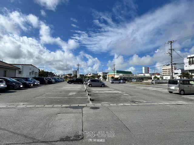 151.63m² Build-to-Order Residential Plot in Okinawa City - Thumbnail 2