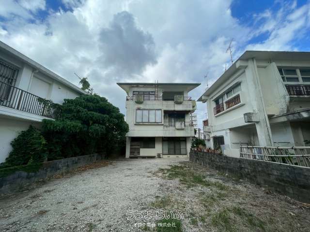 751.35 sqm Development Land with Building in Naha, Okinawa - Thumbnail 4