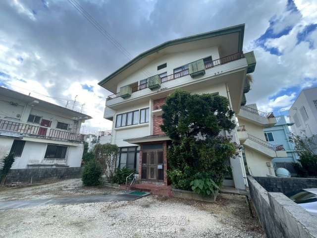 751.35 sqm Development Land with Building in Naha, Okinawa - Thumbnail 2