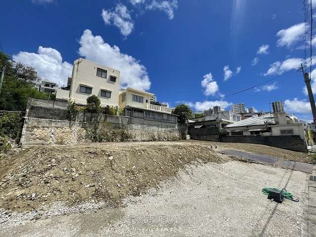 425m² Residential Land for Sale in Naha City, Okinawa - Thumbnail 3