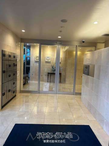 Milco Mansion Urasoe Minatogawa View 3LDK Apartment for Sale - Thumbnail 4