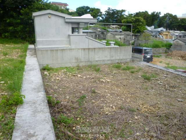 Land for Sale in Yaeshima, Okinawa City - 33.06 sqm Plot - Thumbnail 2