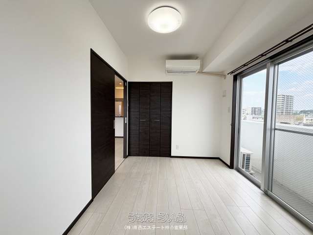 Premium Court Yogi 2 Ocean-View 2LDK Apartment for Sale - Thumbnail 4