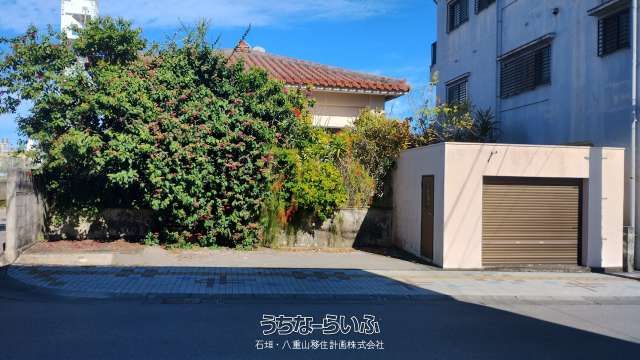3LDK House with Garden for Sale in Ishigaki's Tonoshiro - Thumbnail 2