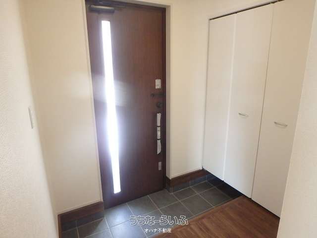 New 3LDK House in Uruma City Okinawa with ZEH Certification - Thumbnail 3