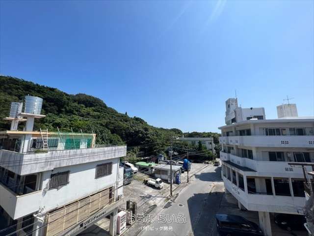 1R Apartment for Rent in Naha, Okinawa - Bright Corner Unit - Thumbnail 3