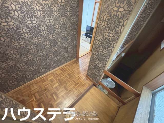 Shop & Minpaku Investment Property for Sale in Okinawa City - Thumbnail 3