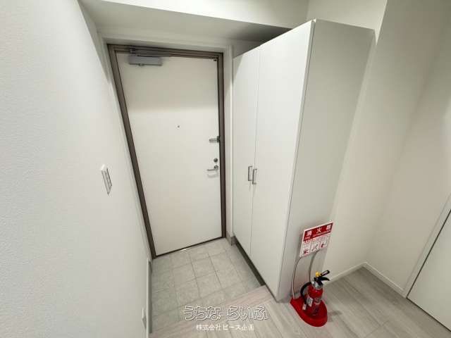New 3LDK Apartment for Rent in Naha, Okinawa - Modern RC Building - Thumbnail 2