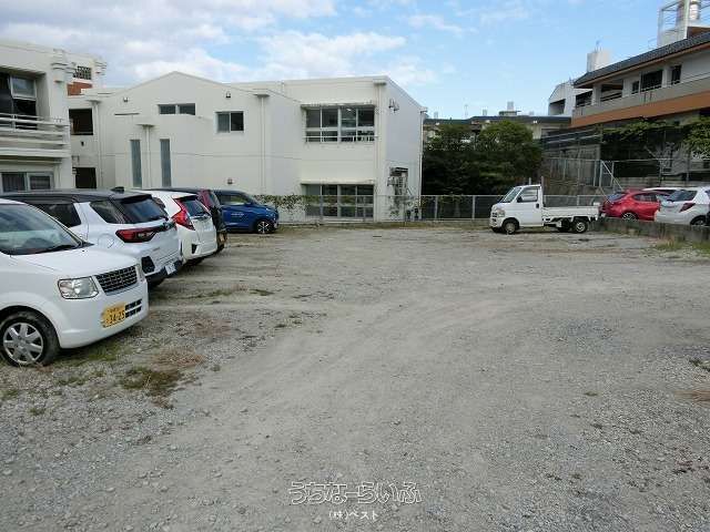 565 sqm Land for Sale in Ginowan City, Okinawa - Thumbnail 3