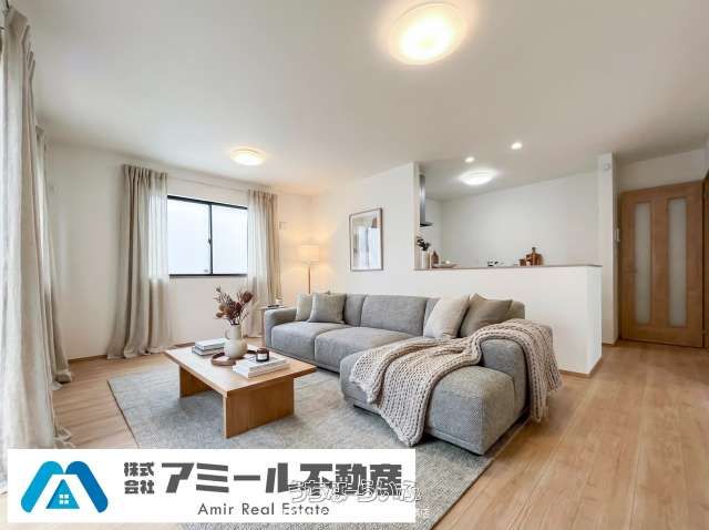 New 4LDK House for Sale in Naha Shikina, Okinawa - Thumbnail 4