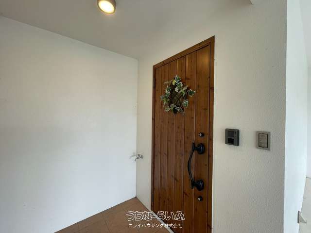 3LDK Detached House for Sale in Ginowan, Okinawa - Thumbnail 2