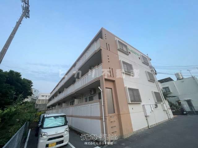 1LDK Apartment for Rent in Urasoe, Okinawa - 45.73㎡ - Thumbnail 4