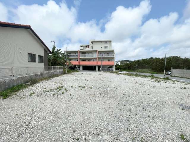 Land for Sale in Haebaru, Okinawa - 165.28 sqm Corner Lot - Thumbnail 3