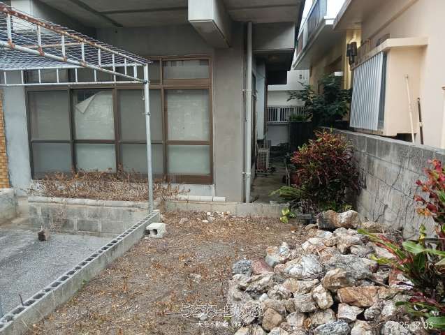 Land for Sale in Nakaima, Naha City, Okinawa - 205.58 sqm - Thumbnail 4