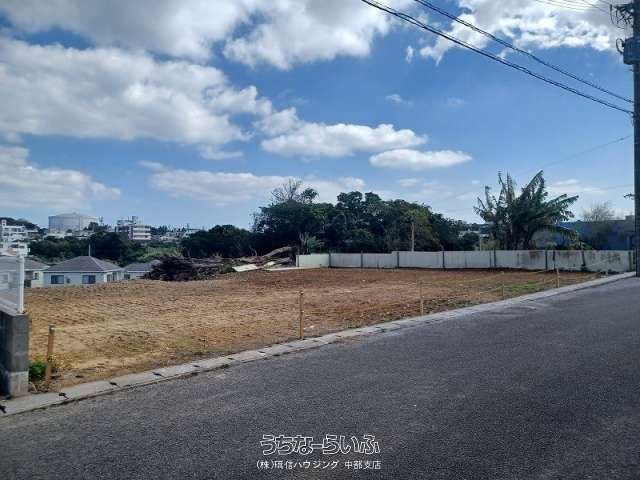 425m² Land for Sale in Uruma City, Okinawa - Quiet Residential Area - Thumbnail 2