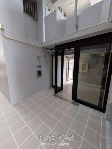 New 3LDK Apartment for Rent in Naha, Okinawa with Ocean Views - Thumbnail 4