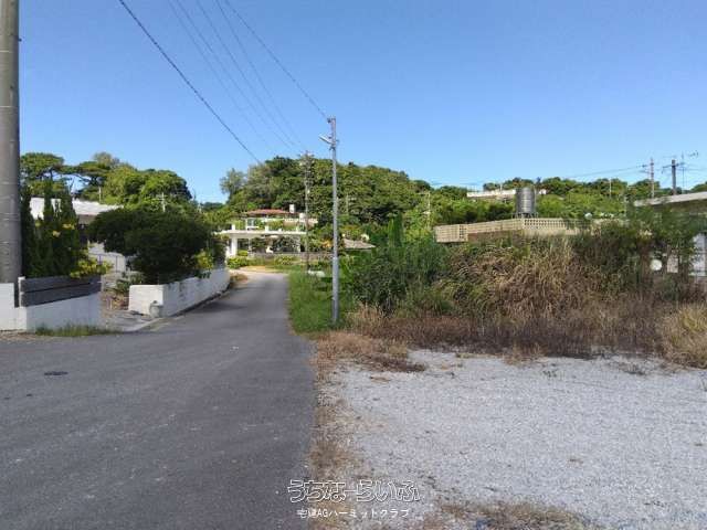 252㎡ Land Plot with Ocean View Potential in Nago City, Okinawa - Thumbnail 4