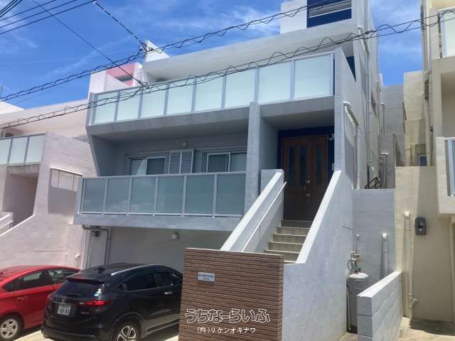 Modern 3LDK House for Sale in Nakagusuku Village, Okinawa - Thumbnail 2