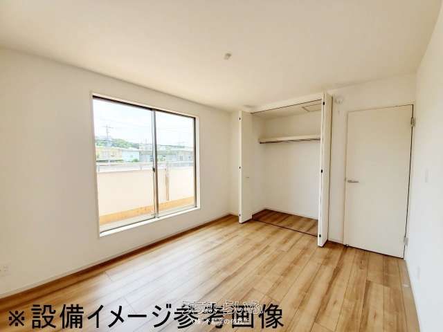 New 3LDK Single-Story House in Uruma, Okinawa with Large LDK - Thumbnail 4