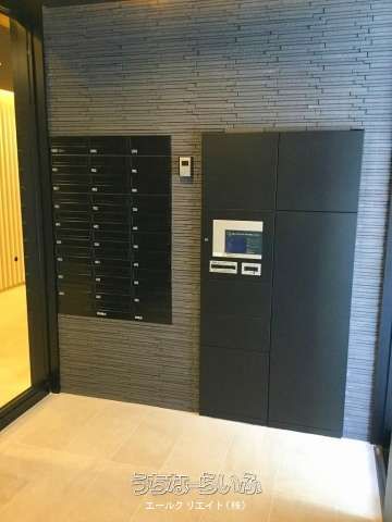 Wise Grace City Kumochi 1LDK Apartment for Sale in Naha - Thumbnail 2