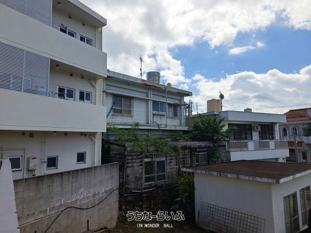 191m² Commercial Land for Sale on Route 329, Okinawa City - Thumbnail 3