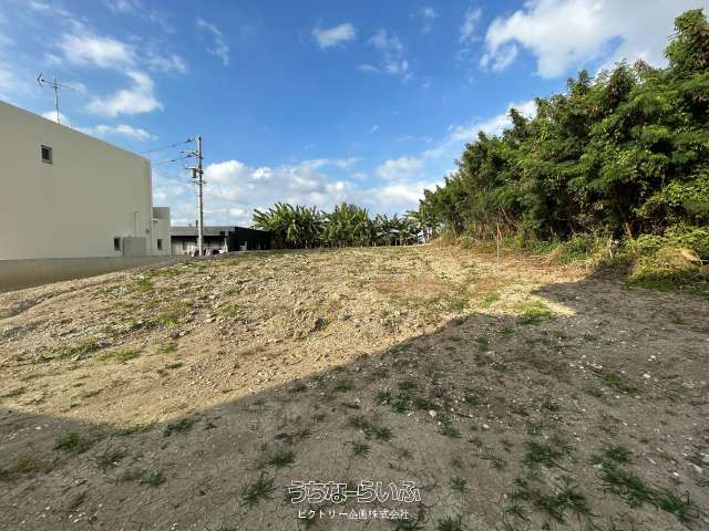 523.52 m² Land for Sale in Onaga, Tomigusuku, Okinawa - Thumbnail 3