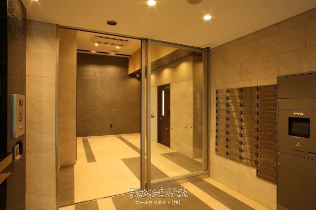 Wise Stem Court Hanatagawa 2LDK Apartment for Sale in Naha - Thumbnail 4