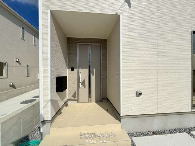 New 4LDK House for Sale in Makiminato, Urasoe, Okinawa - Thumbnail 3