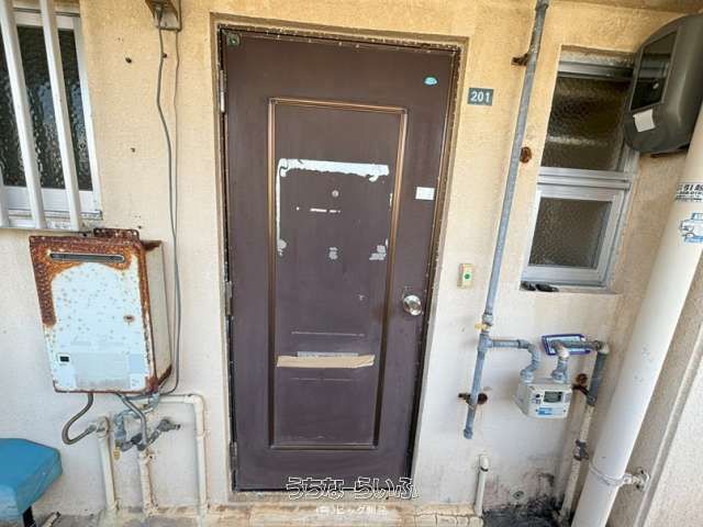 6-Unit Apartment Building for Sale in Urasoe, Okinawa - Investment Property - Thumbnail 2