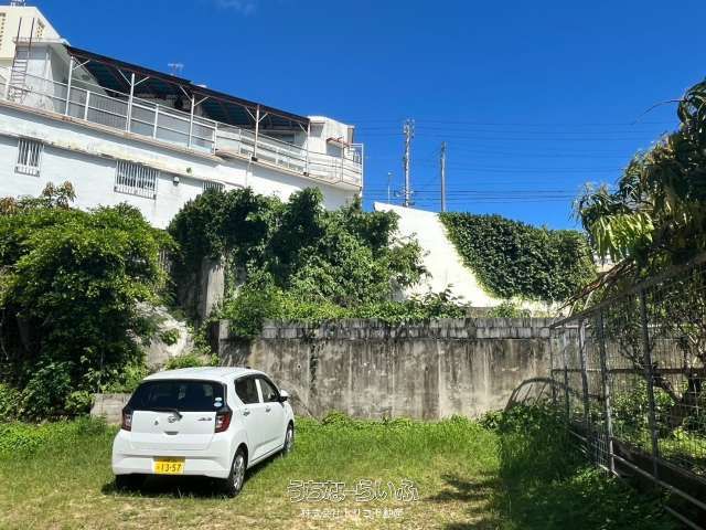 213.54 sqm Residential Land for Sale in Chatan, Okinawa - Thumbnail 3