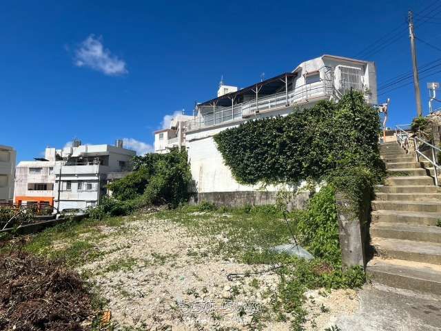 213.54 sqm Residential Land for Sale in Chatan, Okinawa - Thumbnail 2
