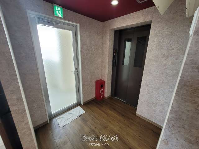 1R Apartment for Rent in Ishigaki 58 Mansion, Okinawa - Thumbnail 2