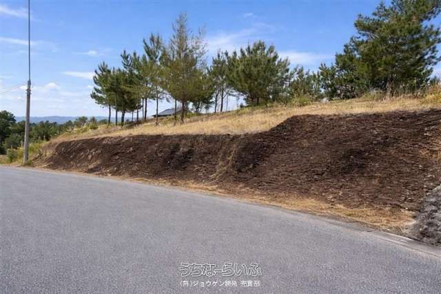 298 sqm Land for Sale in Nago City, Okinawa - Culture Heights Katsuyama - Thumbnail 3