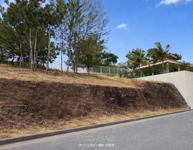 298 sqm Land for Sale in Nago City, Okinawa - Culture Heights Katsuyama - Image 1