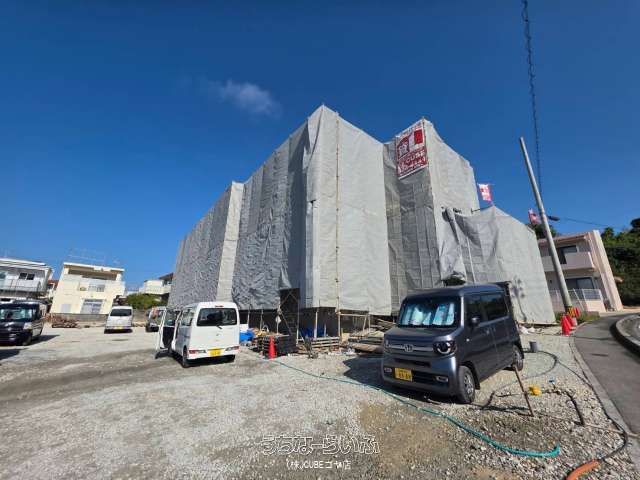 New Pet-Friendly 1LDK Apartment for Rent in Chatan, Okinawa - Thumbnail 3