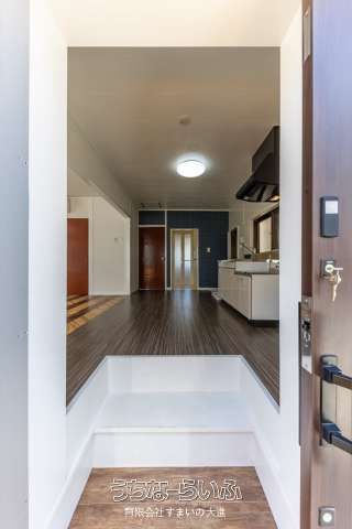76.41㎡ Land with RC Building for Sale in Naha's Nagata - Thumbnail 3
