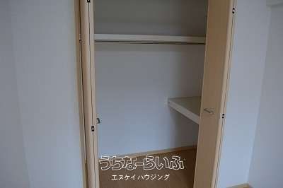 1LDK Apartment for Rent in Nanjo City, Okinawa - Pure Forest 203 - Thumbnail 4