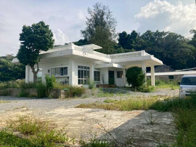 Spacious 3LDK House for Rent in Nago with Ocean Views - Thumbnail 2