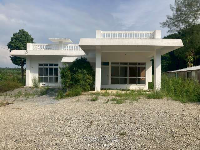 Spacious 3LDK House for Rent in Nago with Ocean Views - Thumbnail 3
