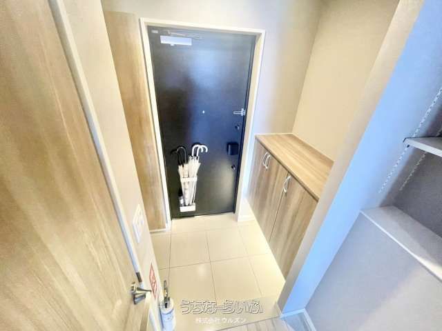 Ocean View 1LDK Apartment for Sale in Naha, Okinawa - Thumbnail 2