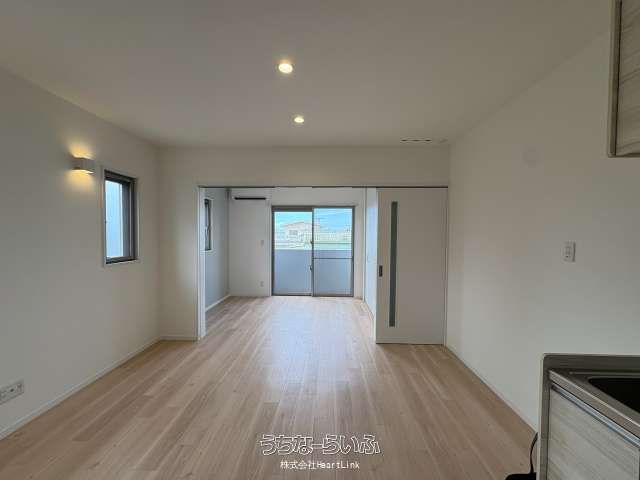 New 1LDK Apartment for Rent in Sumiyoshi, Okinawa City - Thumbnail 4