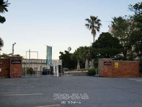5DK Single-Story House with Large Garden for Sale in Urasoe, Okinawa - Thumbnail 3