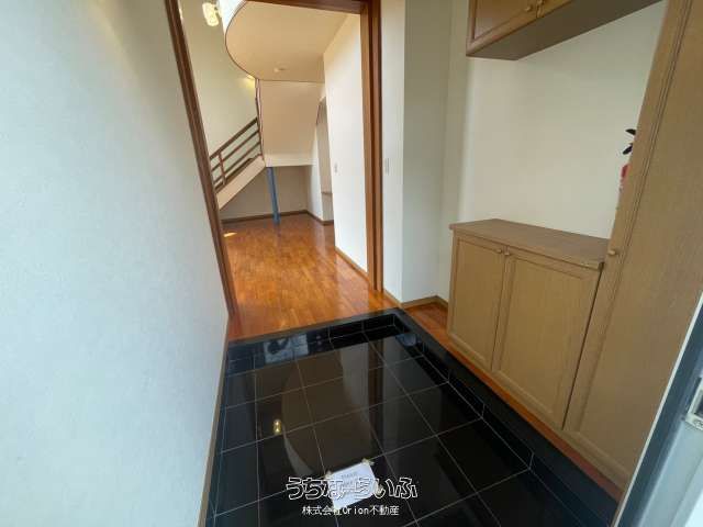 Uruma City Investment Property with 5.21% Yield & Solar Income - Thumbnail 4