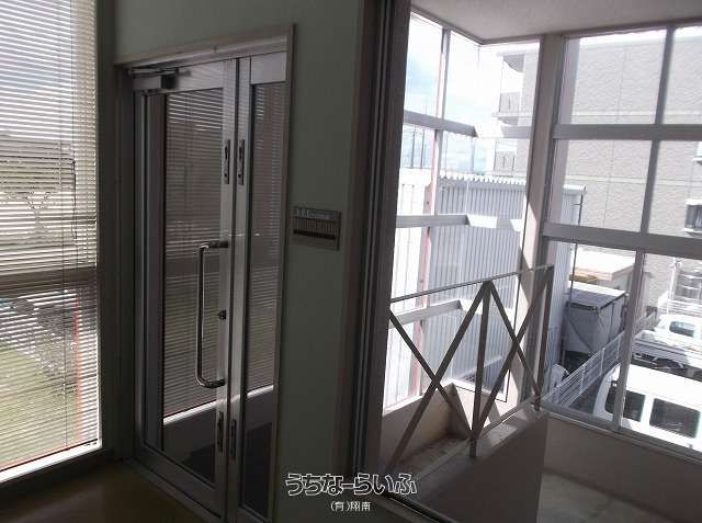 Okinawa City Commercial Office for Sale with Solar Income - Thumbnail 2