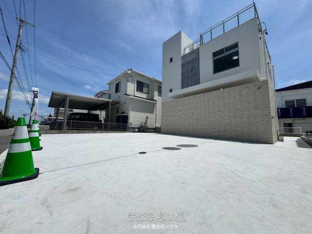 New RC House with Rooftop BBQ in Yaese Town, Okinawa - Thumbnail 4