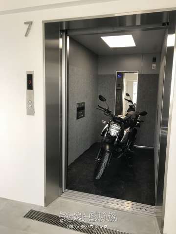 1K Designer Apartment for Rent in Naha, Okinawa - Motound Building - Thumbnail 4