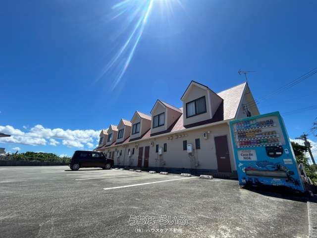 6-Unit Investment Apartment for Sale in Yomitan, Okinawa - Thumbnail 2