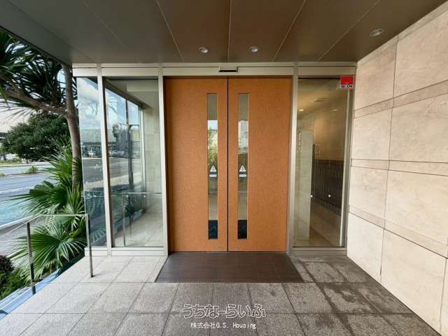 Milco Mansion Urasoe Minatogawa View 3LDK Apartment for Sale - Thumbnail 4